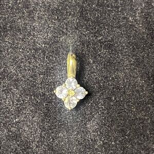 Elegant Tanzanite and Silver Floral Pendant